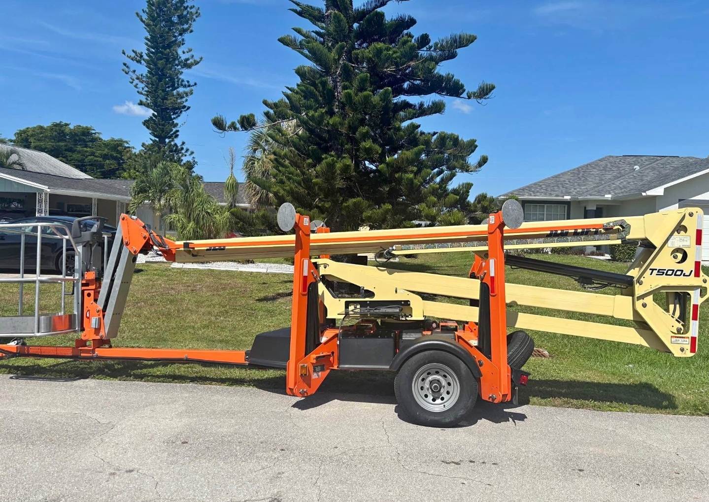 50' Towable Boom Lift Rental - Image 4