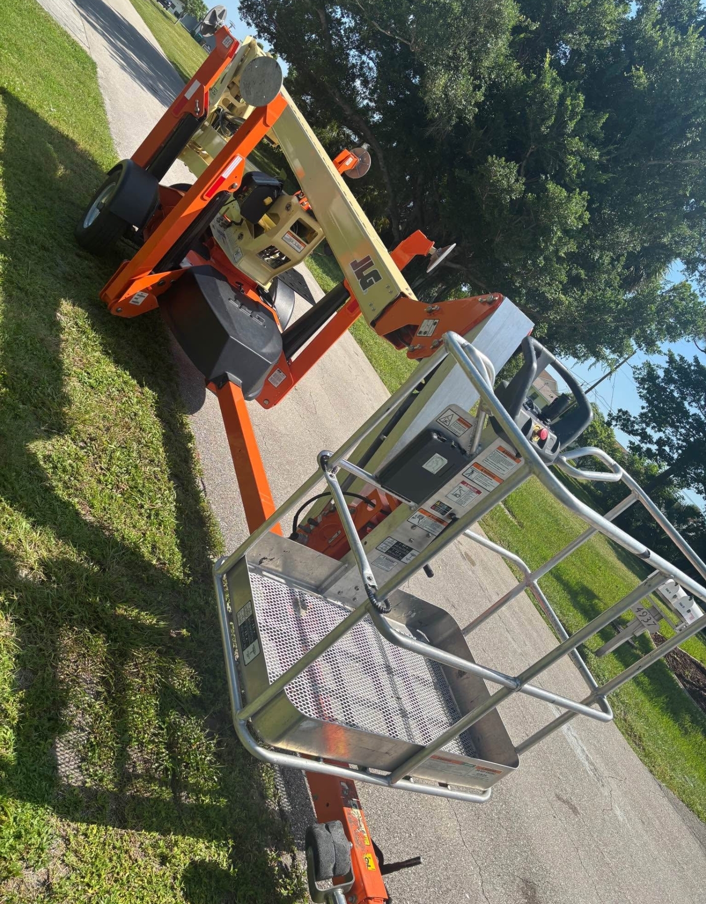 50' Towable Boom Lift Rental - Image 2