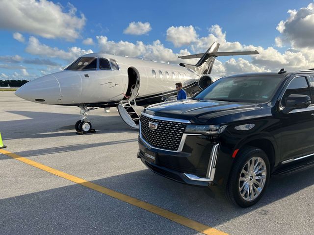Cadillac Escalade Chauffeur Service | Luxury Black Car Service in South Florida - Image 3