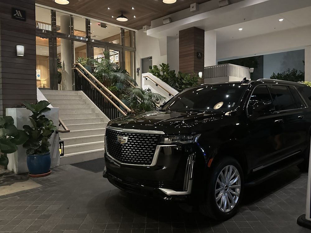 Cadillac Escalade Chauffeur Service | Luxury Black Car Service in South Florida - Image 2